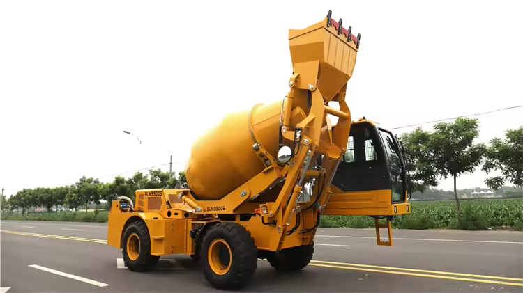 شاحنة خلاطة خرسانة صغيرة ذاتية - مراجعة Concrete Mixer Small وسعره