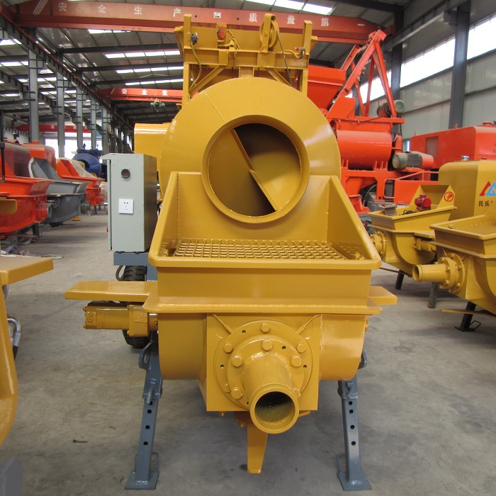 خلاطة خرسانة ذاتية التحميل بسع - مراجعة Concrete Mixer Small وسعره