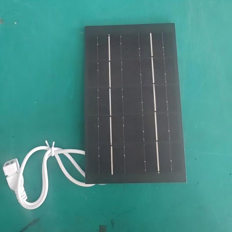 شاحن شمسي محمول 5 فولت 5 واط/1 - مراجعة Outdoor Usb Power Outlet وسعره